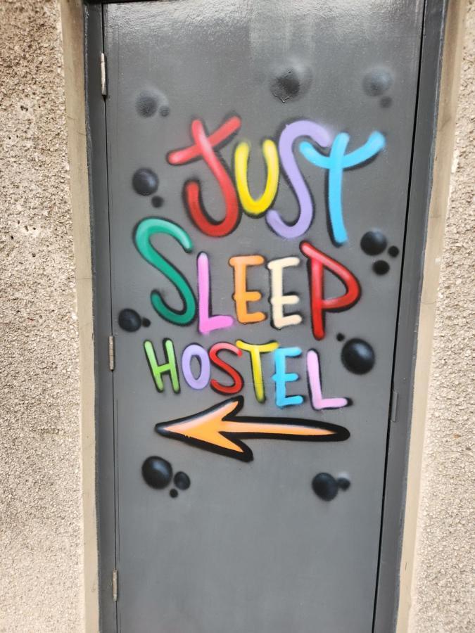 Just Sleep Hostel エディンバラ エクステリア 写真